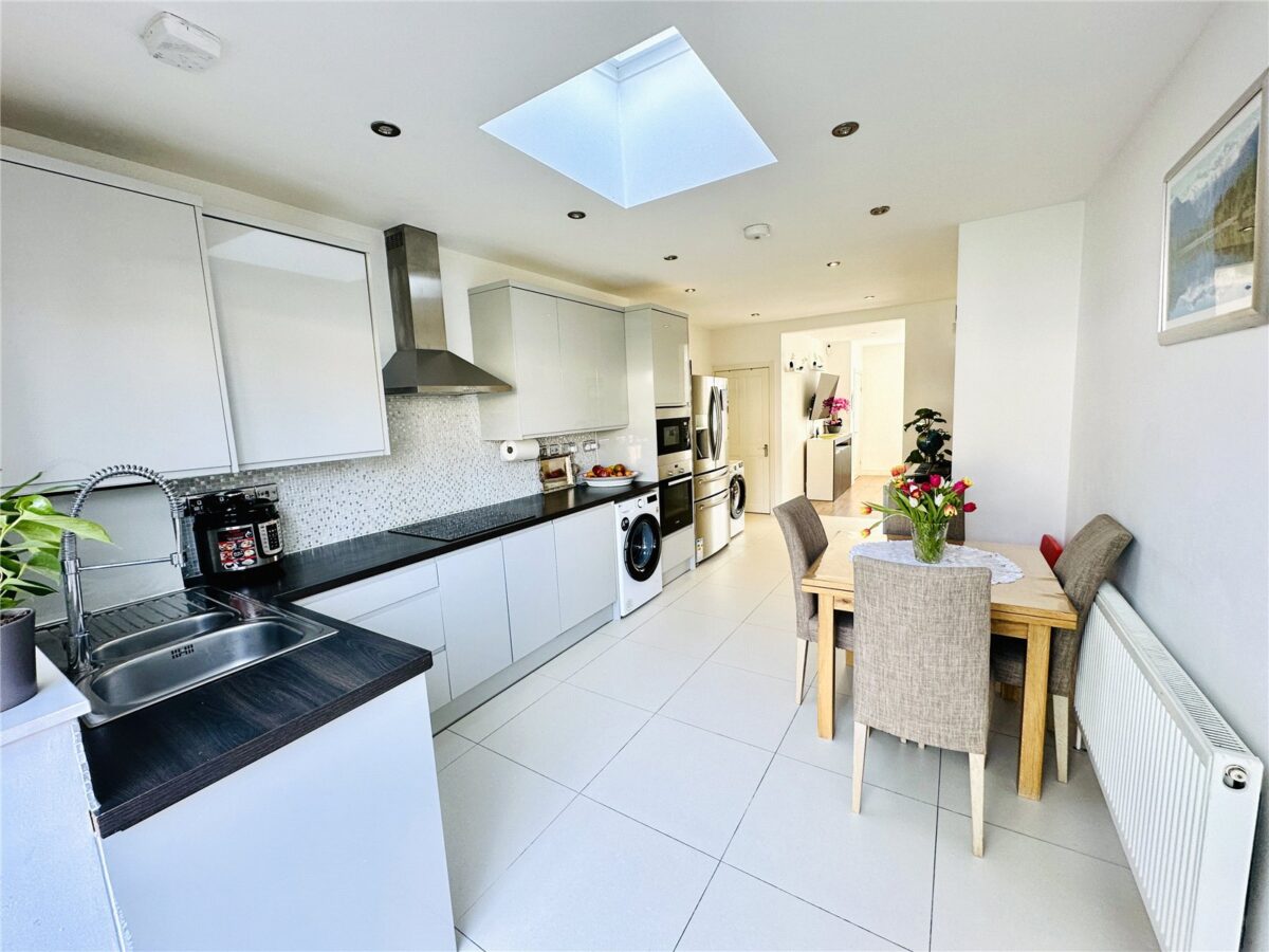 scrsah add190312 img 00